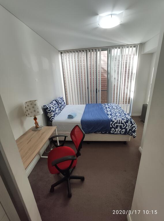 Mascot Clean Bedroom - Accommodation Adelaide