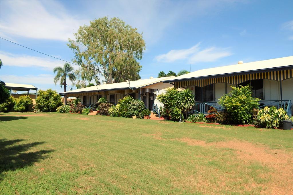 Matildas End Holiday Units - Accommodation Airlie Beach