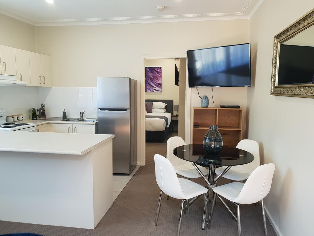 Mayfield Short Stay Apartments - Accommodation Newcastle 1
