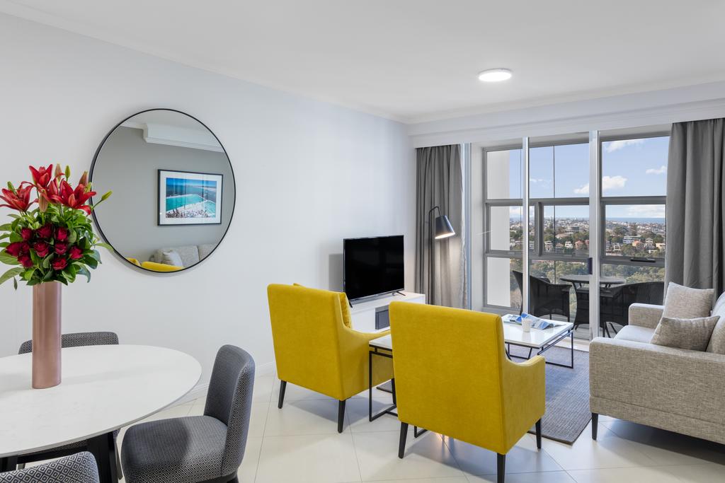 Meriton Suites Bondi Junction - Accommodation Sydney 0