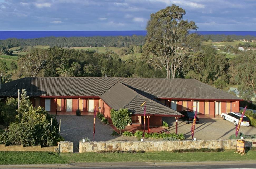 Milton Village Motel - QLD Tourism