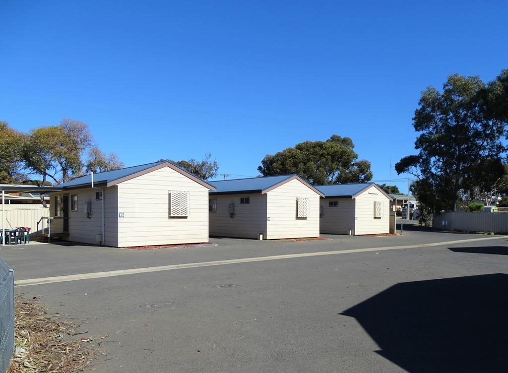 Moonta Bay Cabins - Accommodation Adelaide