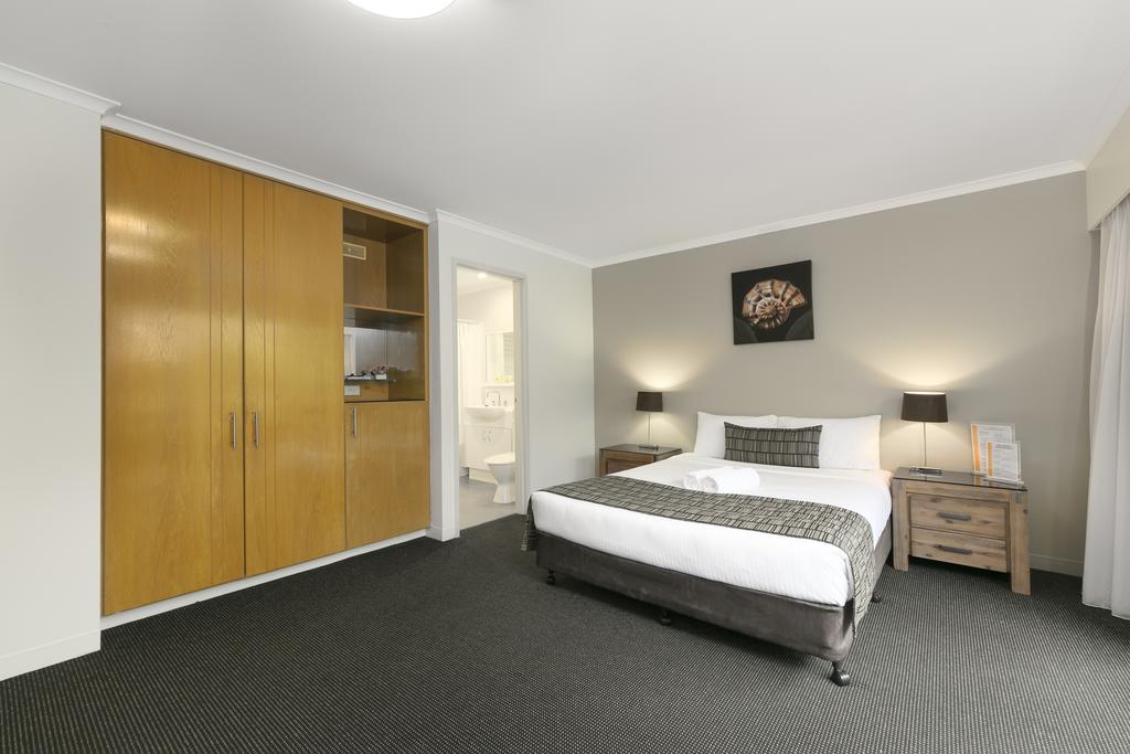 Mt Ommaney Hotel Apartments - Accommodation Adelaide