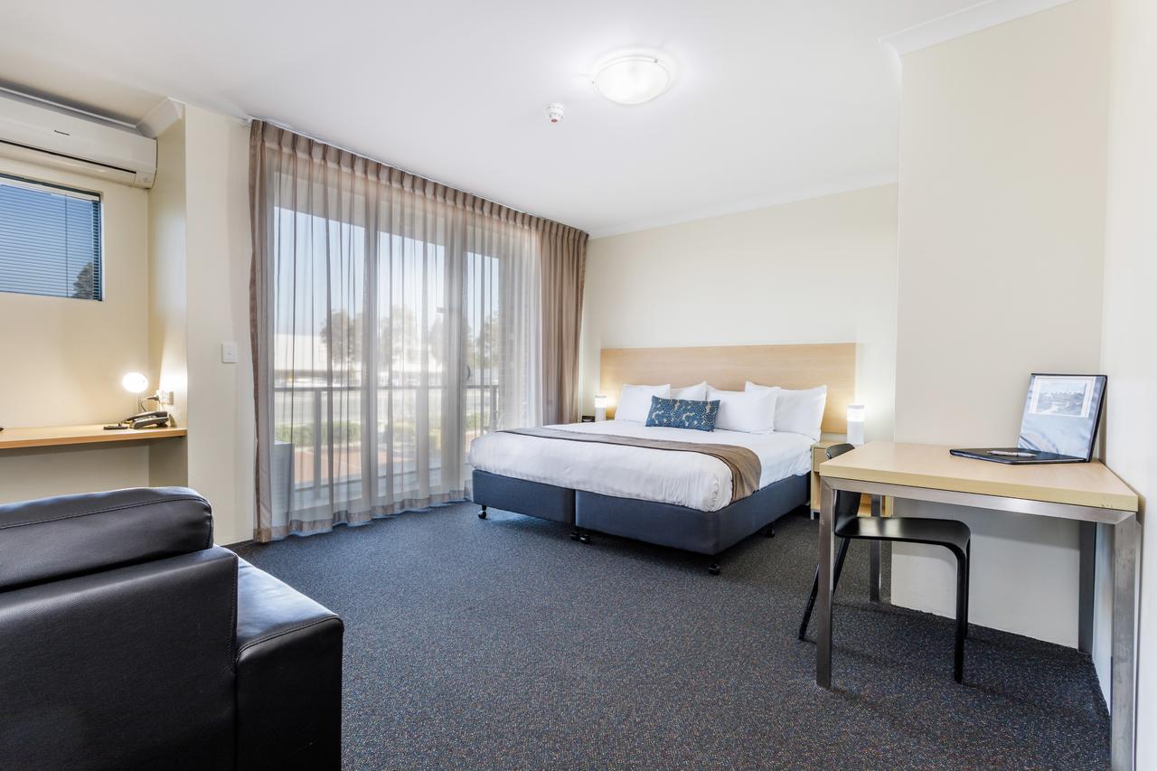 Perth Ascot Central Apartment Hotel - thumb 14