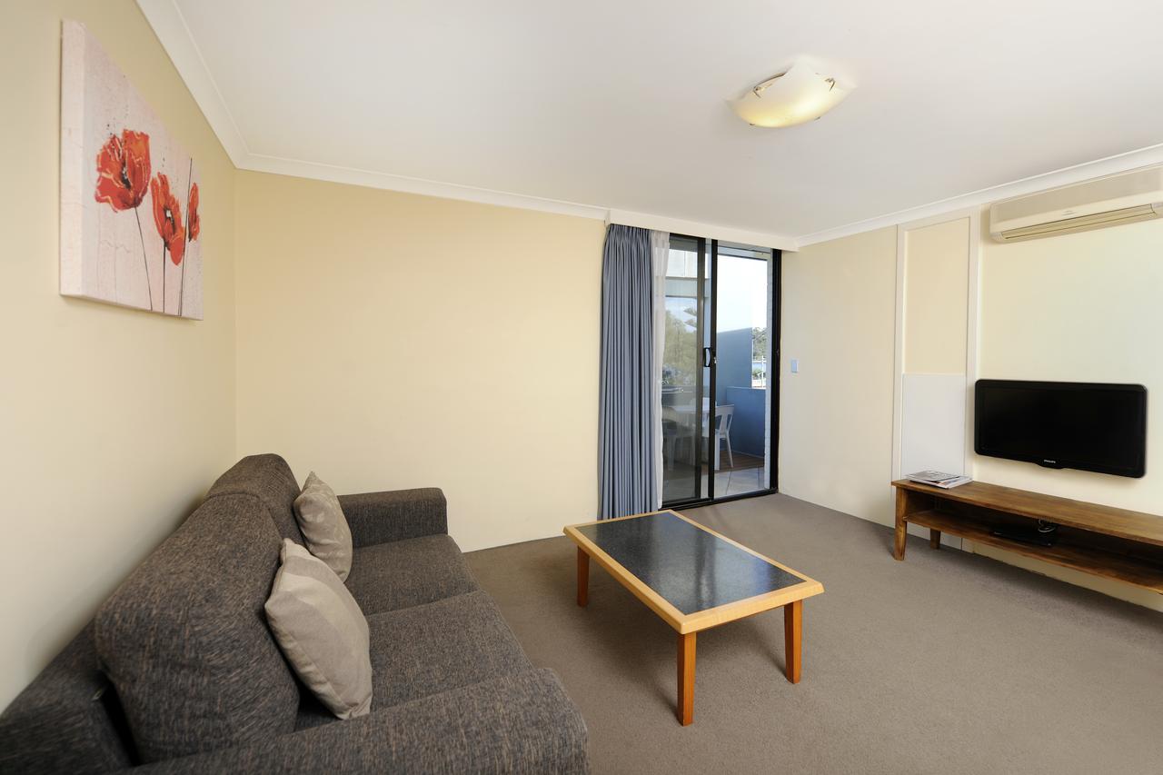 Lodestar Waterside Apartments - Accommodation Perth 25