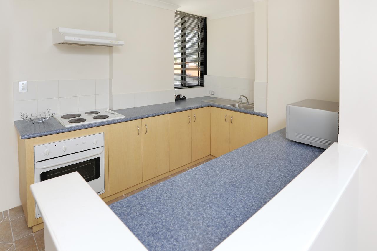Lodestar Waterside Apartments - Accommodation Perth 17