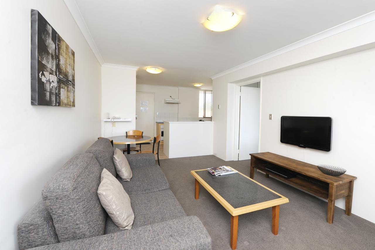 Lodestar Waterside Apartments - Accommodation Perth 11