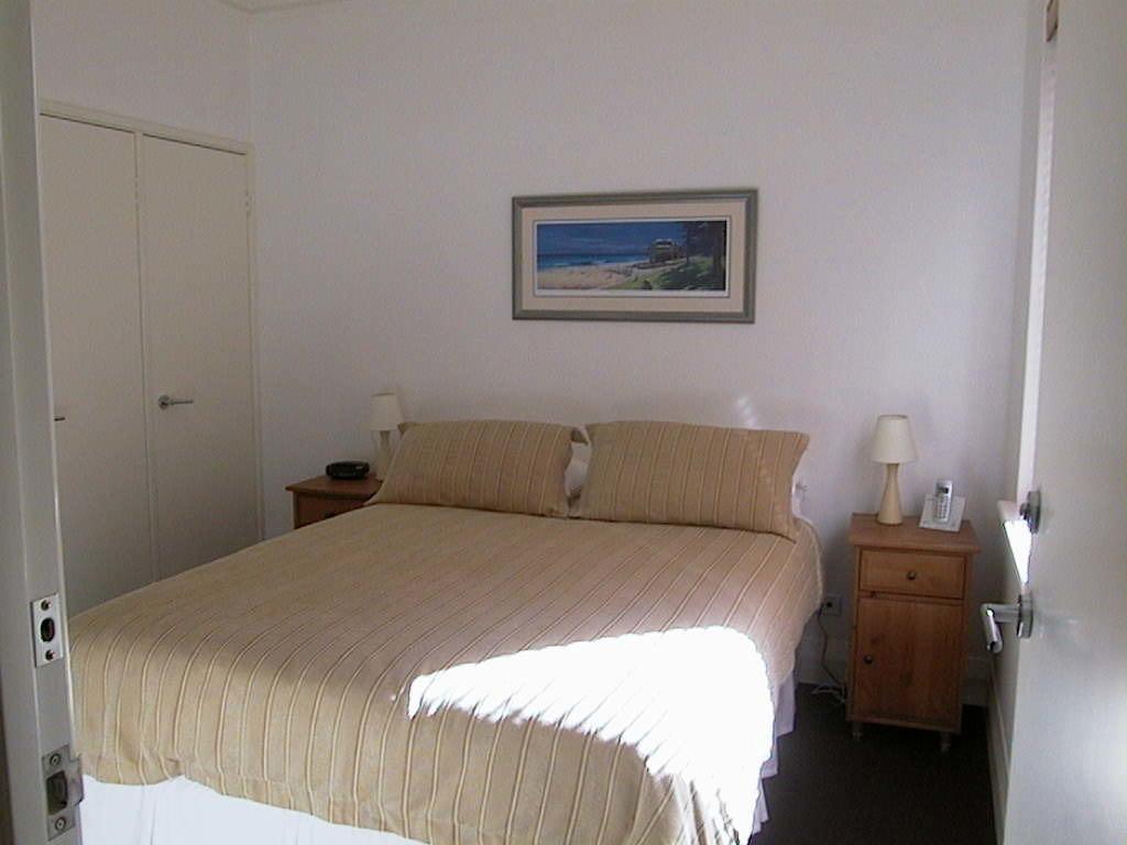 James Henty Apartments - Redcliffe Tourism 26