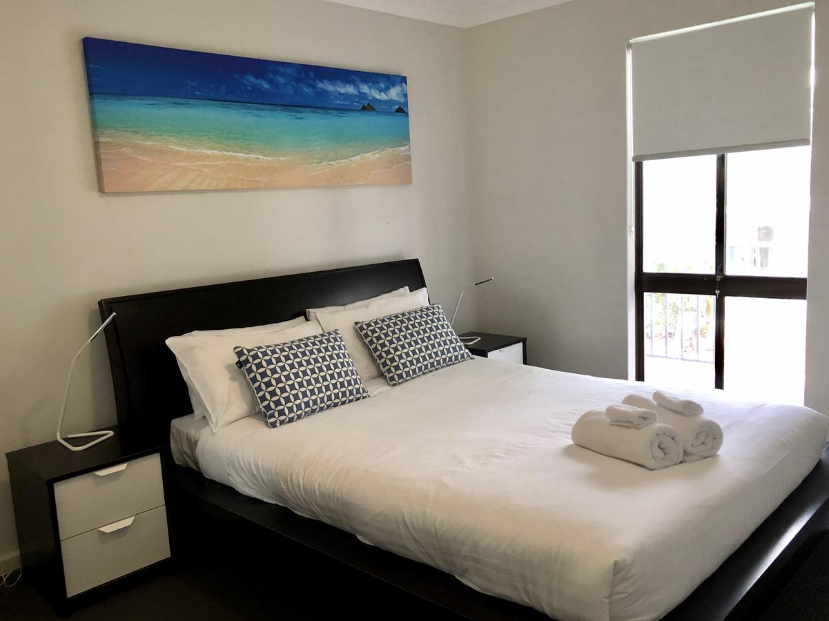 West Beach Lagoon 218 Great Value - Accommodation ACT 4