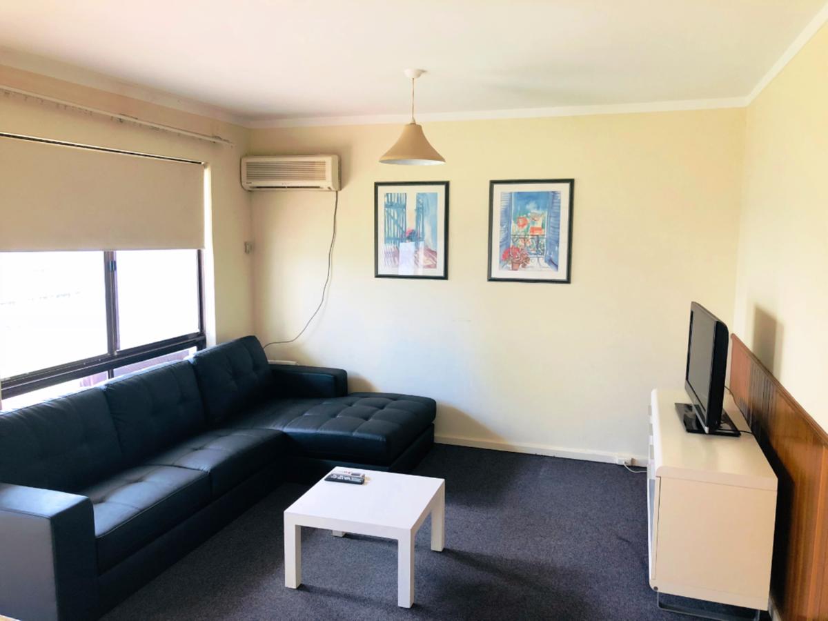West Beach Lagoon 208 – Great Value! - Redcliffe Tourism 10