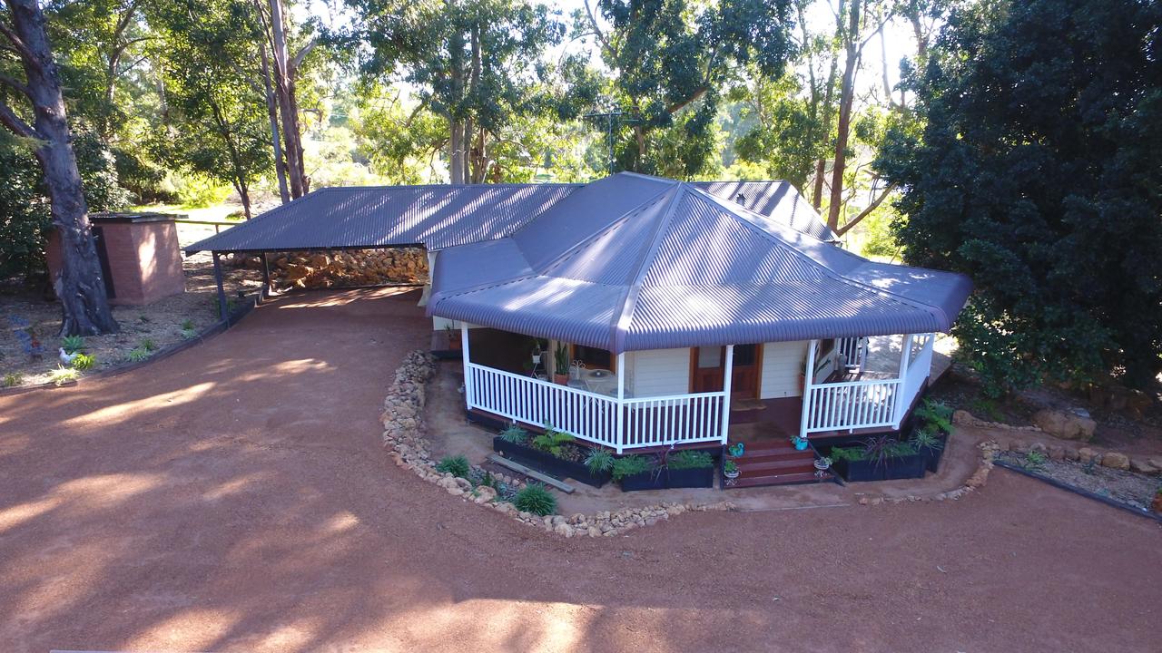 Quiet Escapes Cottages - Accommodation Adelaide