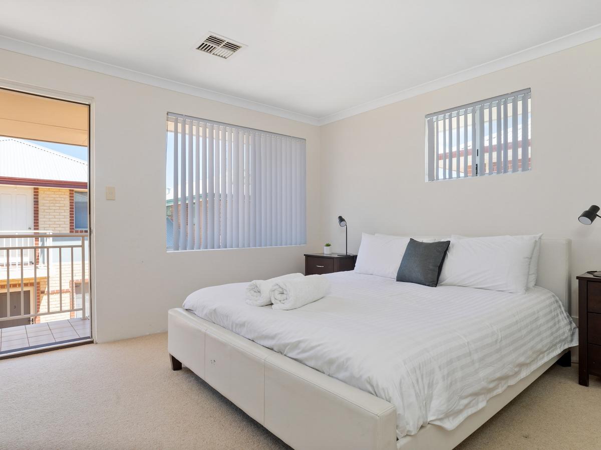 Cooper Street - Accommodation ACT 6