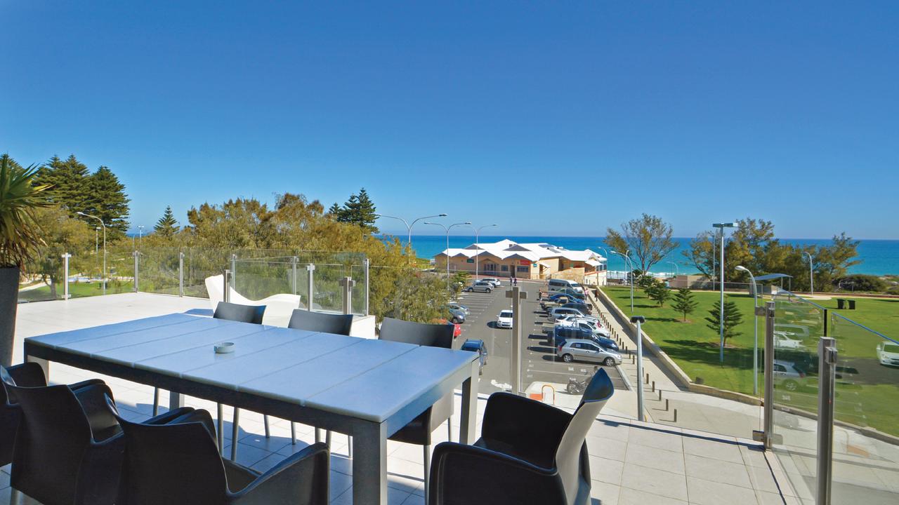Mullaloo Beach Hotels & Apartments - thumb 7