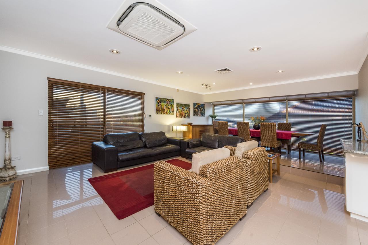 Perth Luxury Accommodation - thumb 21