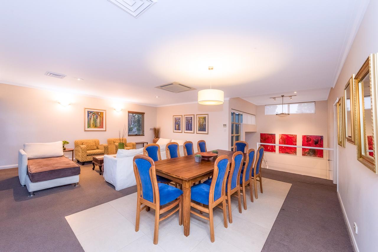 Perth Luxury Accommodation - thumb 7
