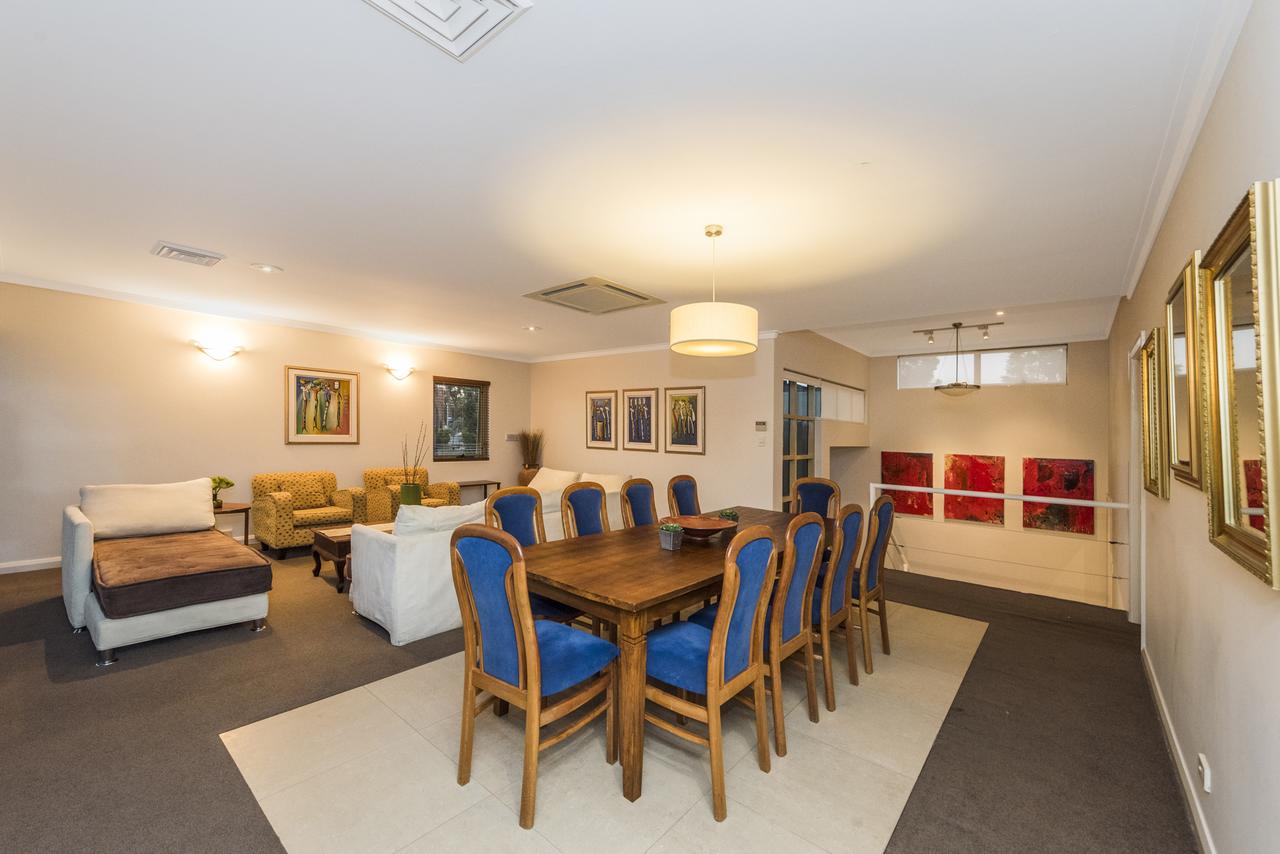 Perth Luxury Accommodation - thumb 24