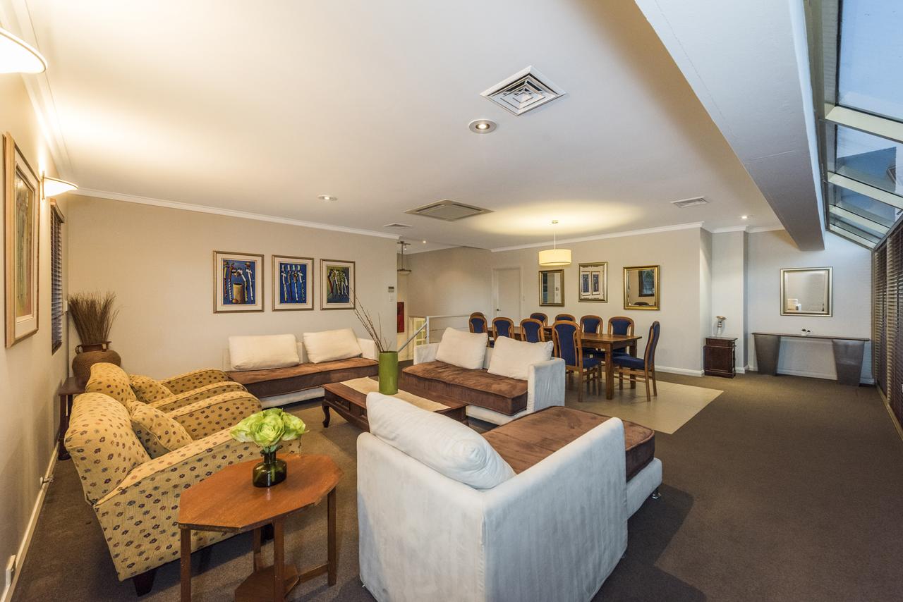 Perth Luxury Accommodation - thumb 23