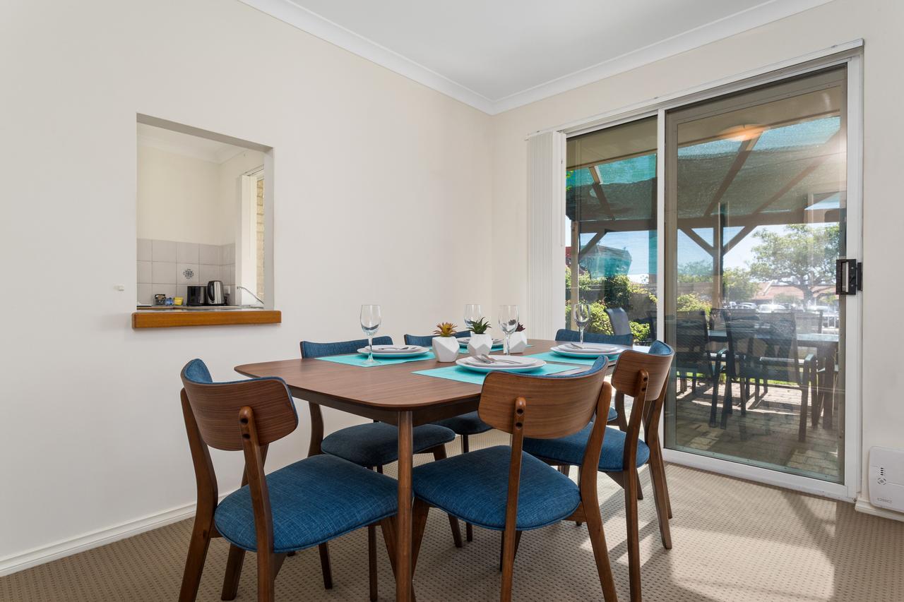 Como South Perth Villa - Accommodation Fremantle