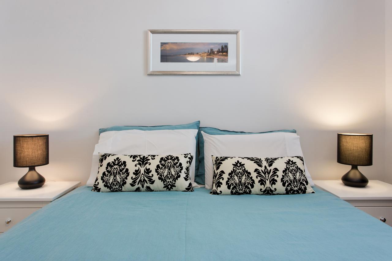 Ocean Breeze Apartment - Redcliffe Tourism 3