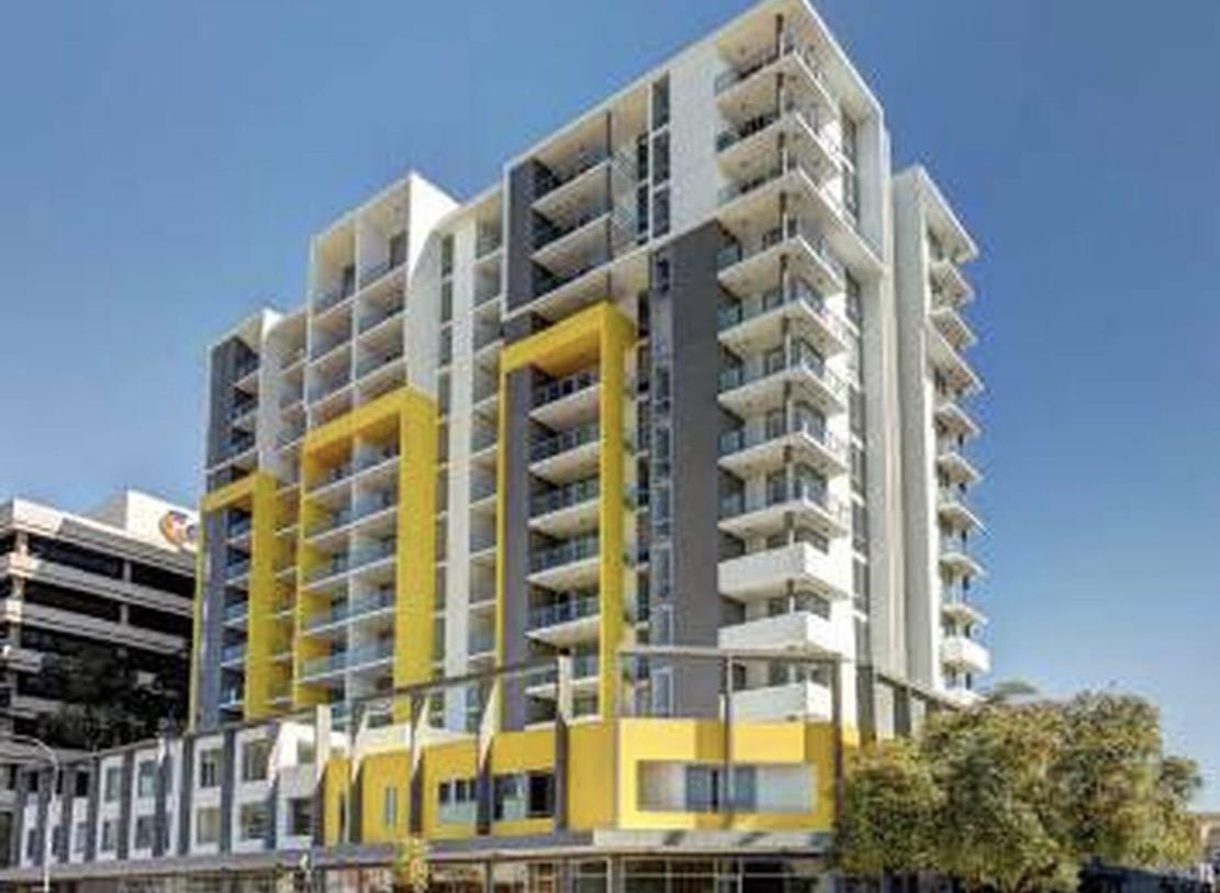 Perth Luxury City Apartment- Free Parking - Redcliffe Tourism 9