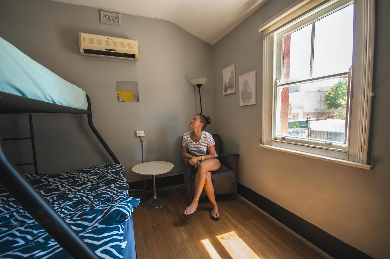 The Hive Hostel - WA Accommodation 24