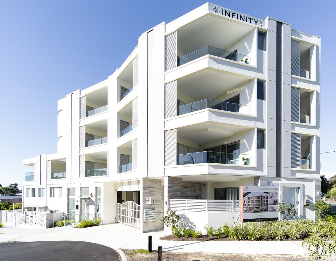 New Apartment On Great Location Opposite Garden City : 02 - Redcliffe Tourism 11