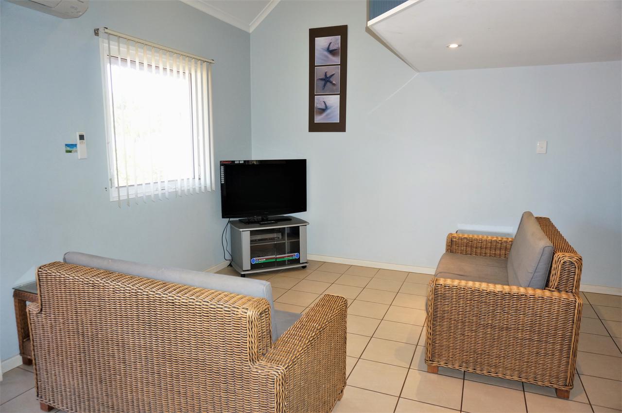 Osprey Holiday Village Unit 122/2 Bedroom - Perfectly Neat And Tidy Apartment - thumb 2