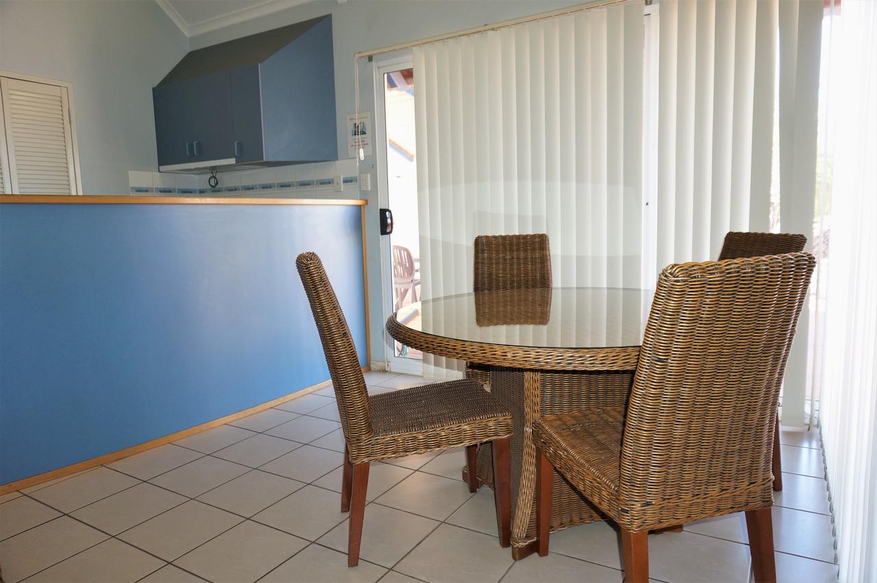 Osprey Holiday Village Unit 122/2 Bedroom - Perfectly Neat And Tidy Apartment - thumb 4