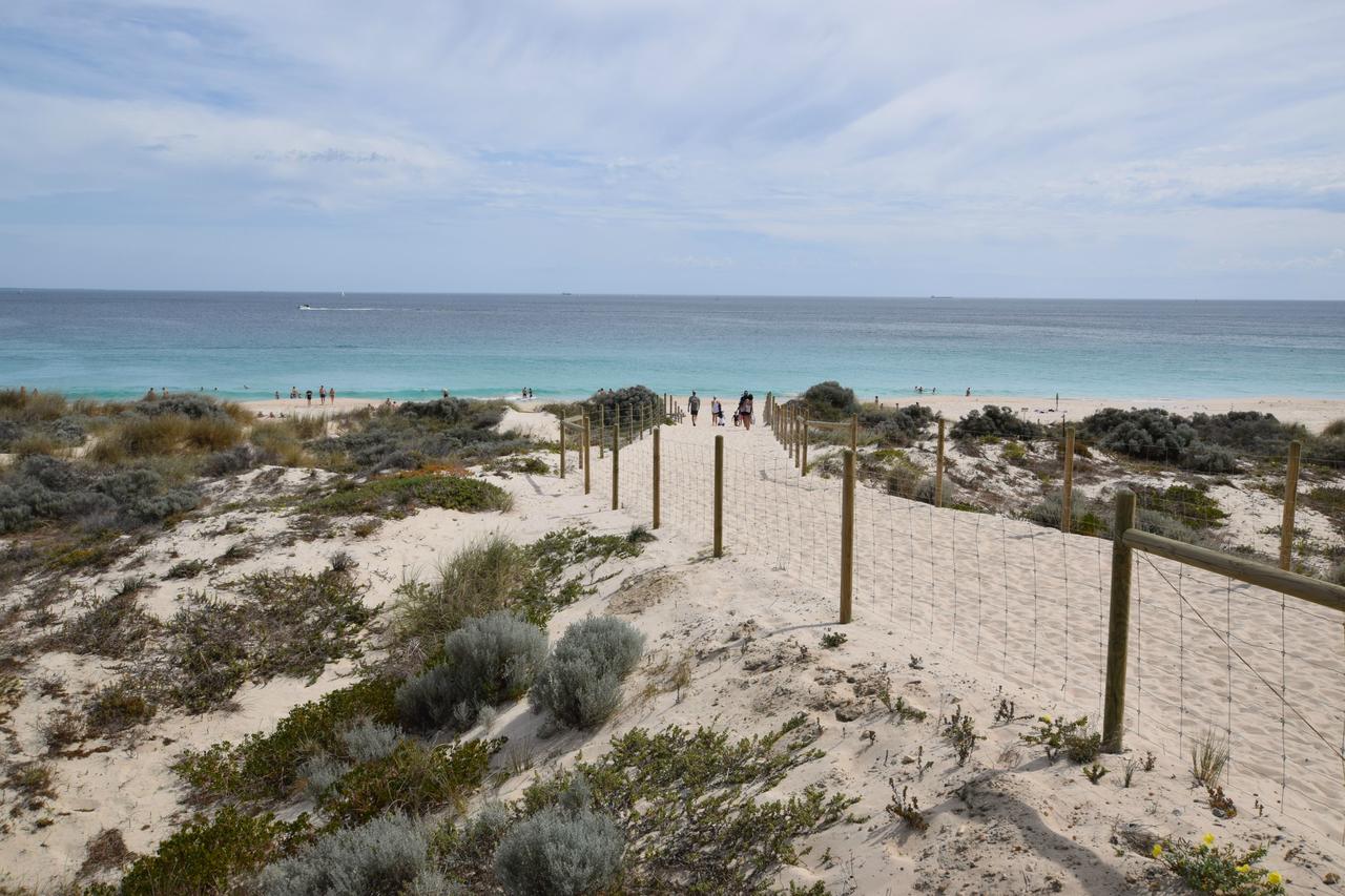 Sandcastles Beachfront ☆ Luxury Retreat Apartment - Redcliffe Tourism 28