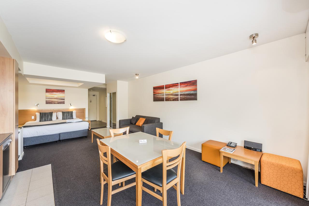 Ascot Quays Apartment 102 - Accommodation ACT 21