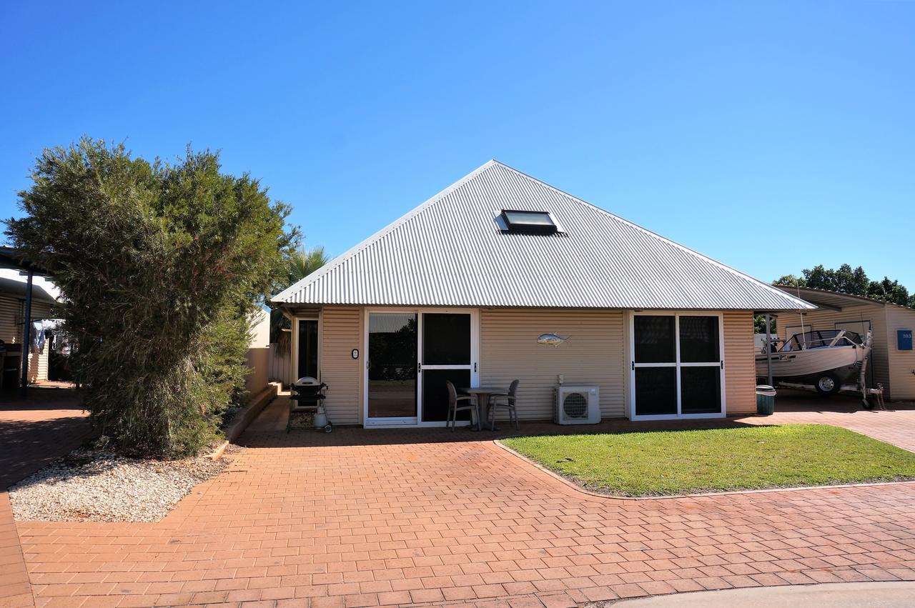 Osprey Holiday Village Unit 103/1 Bed - Perfect short stay apartment with King size bed - Accommodation Kalgoorlie