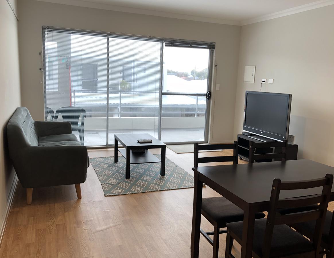 Apartment in Queens Park - Foster Accommodation