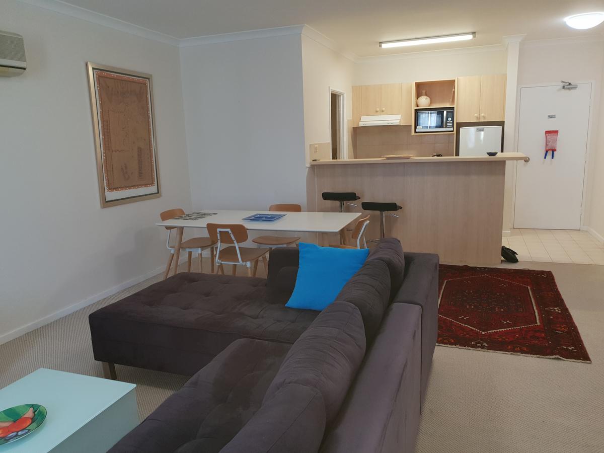 Superb 2 BR East Perth Riverside Apartment Location Comfort And Space 45 - Redcliffe Tourism 7