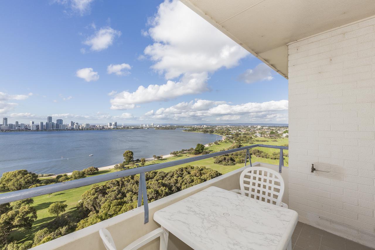 High Tor Apartment 135 - Redcliffe Tourism 9