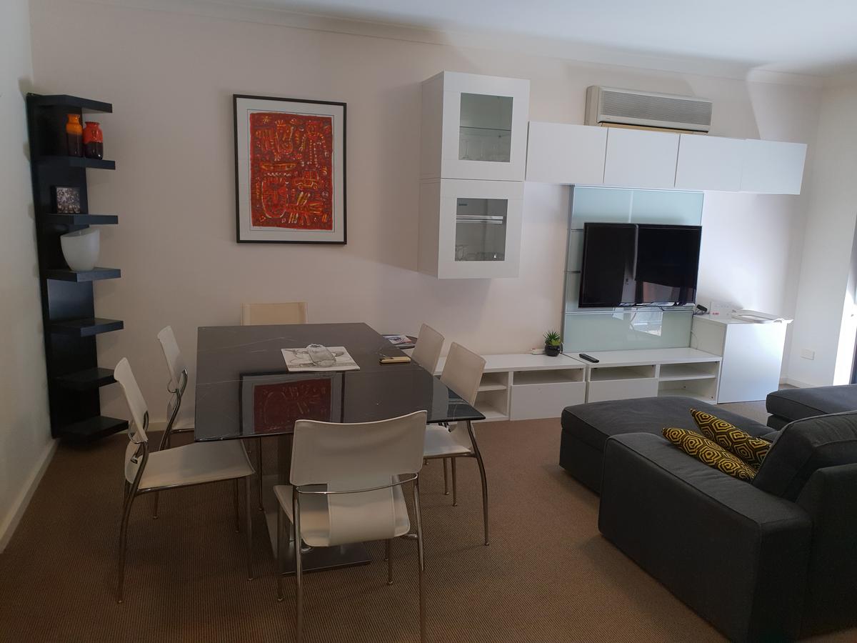 Superb 2 BR East Perth Apartment Location Comfort Space 1 - Redcliffe Tourism 1