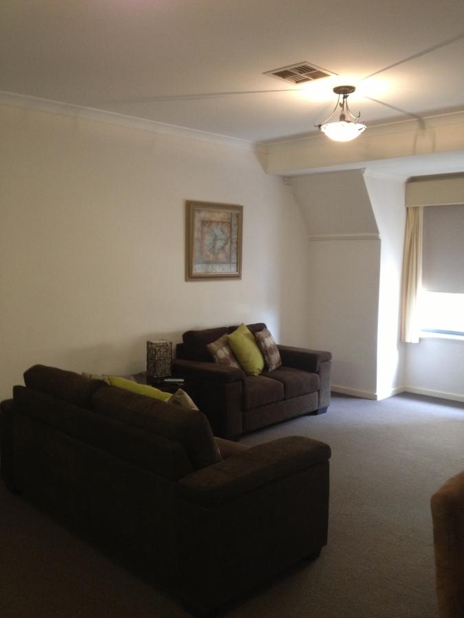 Dragonfly Apartment On Regal - Redcliffe Tourism 10