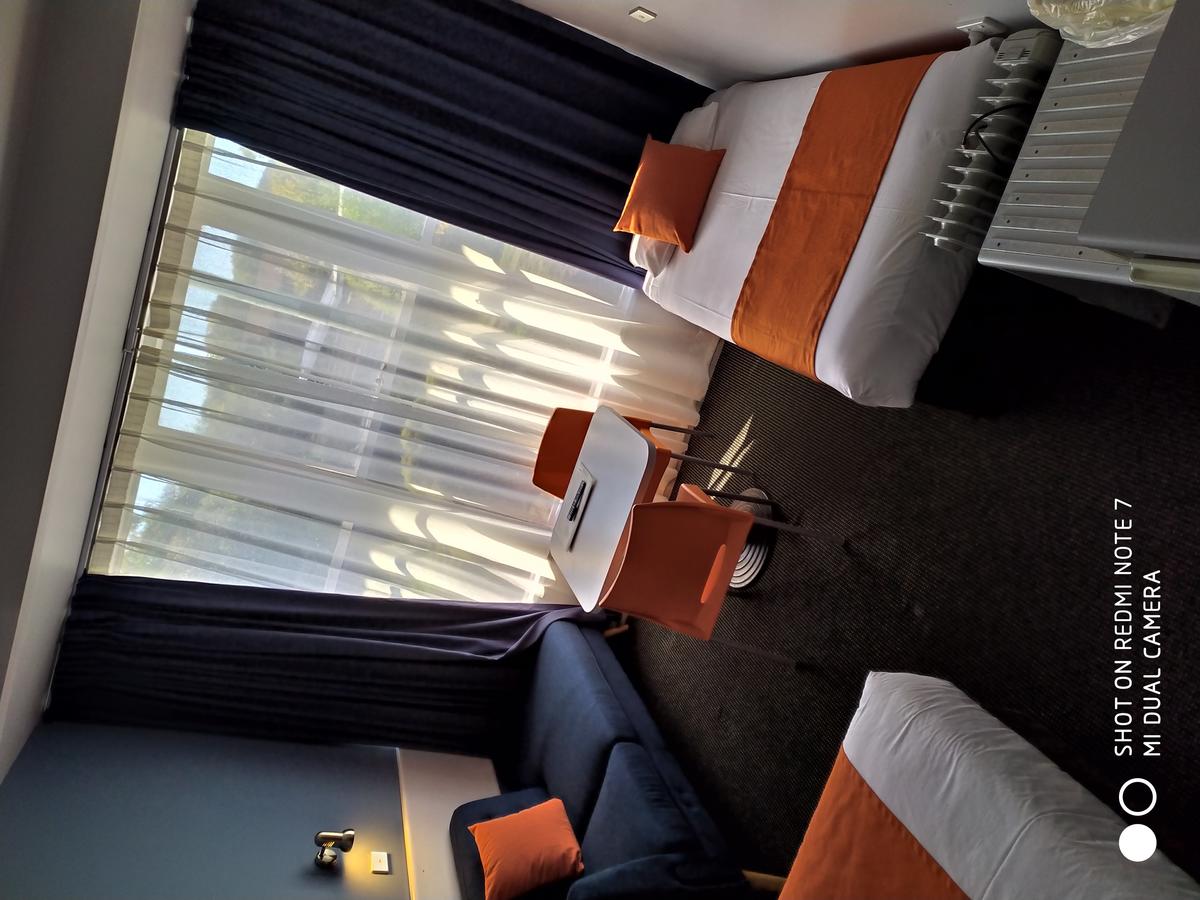 Waterfront Lodge Motel - Accommodation Tasmania 5