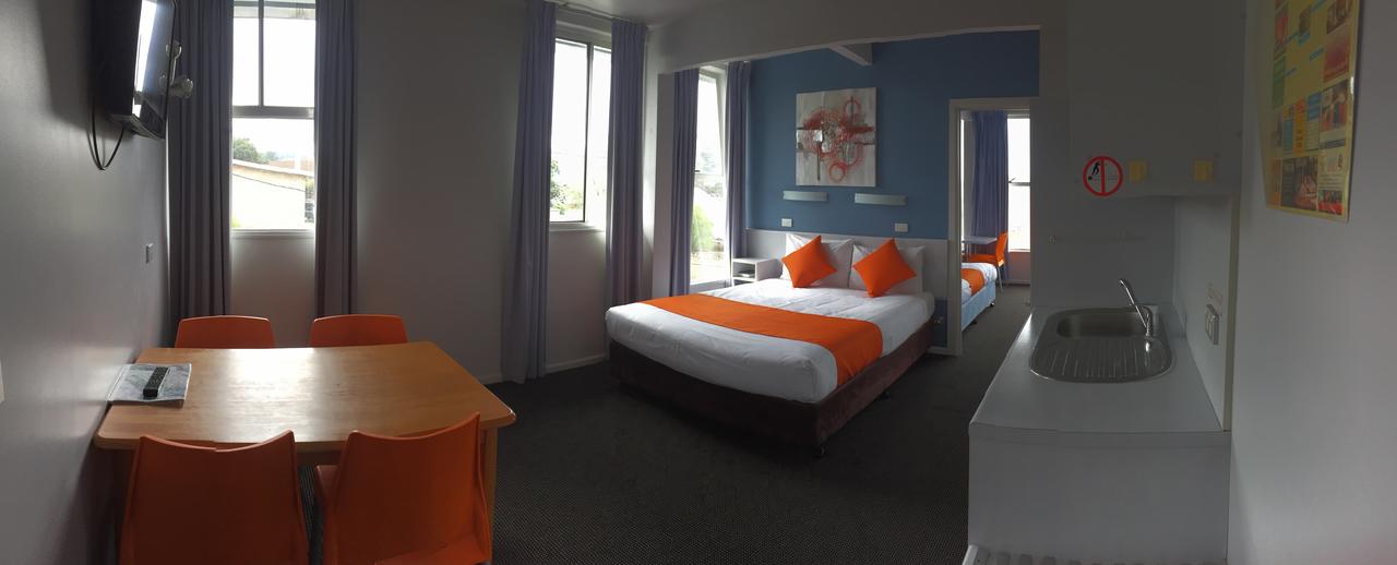 Waterfront Lodge Motel - Accommodation Tasmania 42