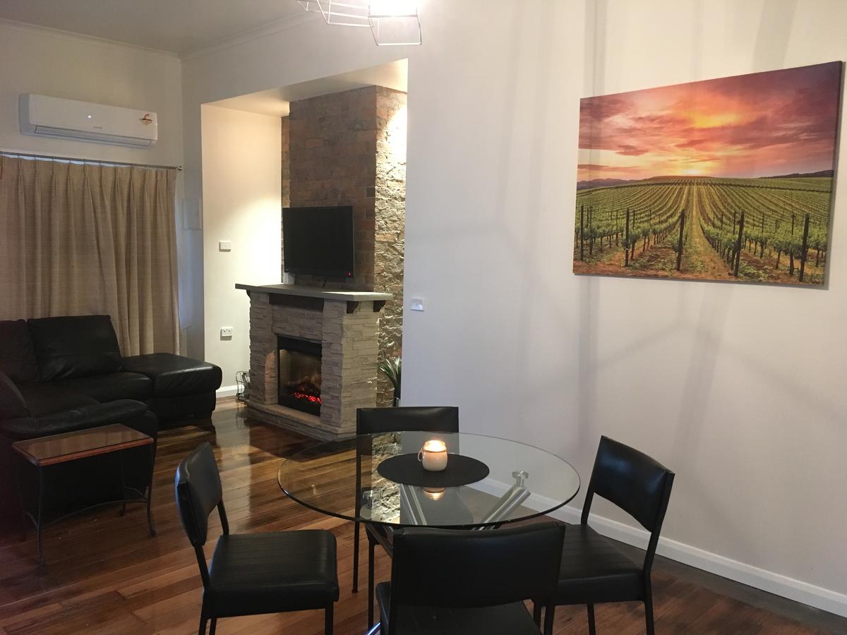 Apartment 5ive - Redcliffe Tourism 15