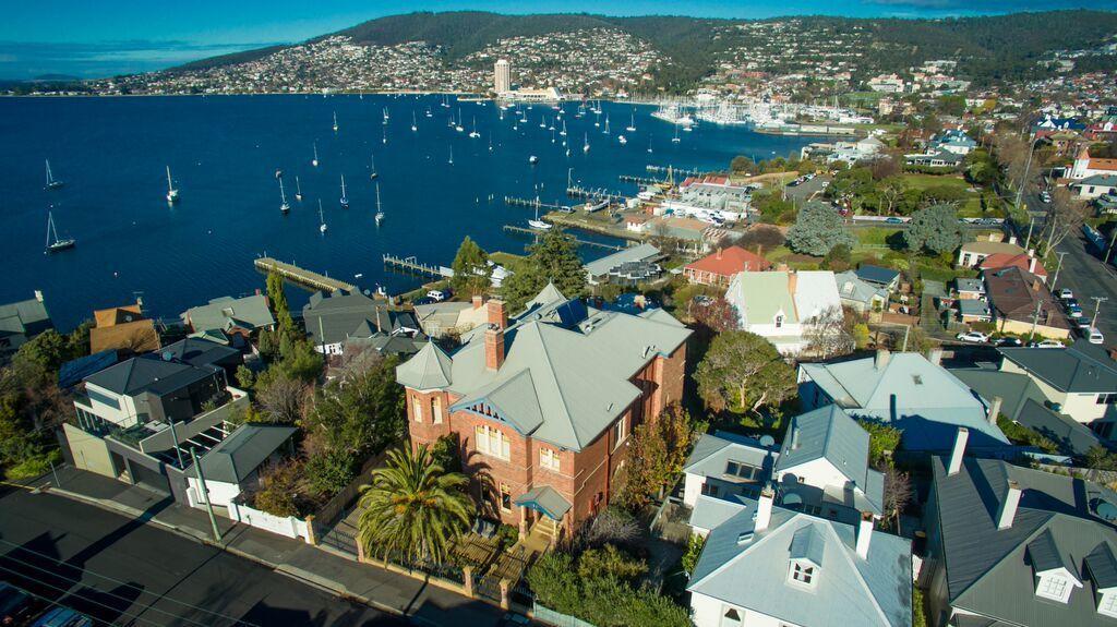 Grande Vue Private Hotel - Accommodation Tasmania 0
