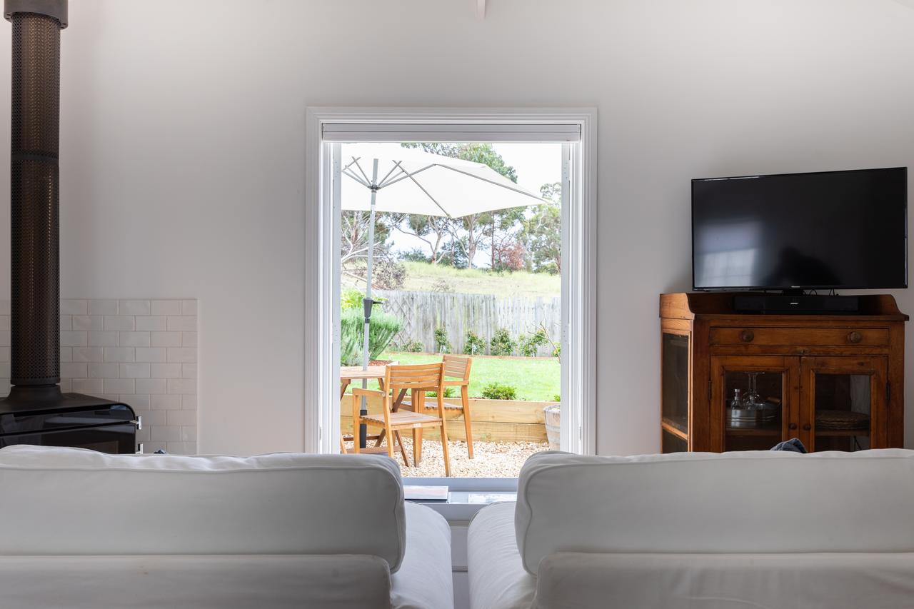 A Cottage In Richmond - Accommodation Airlie Beach