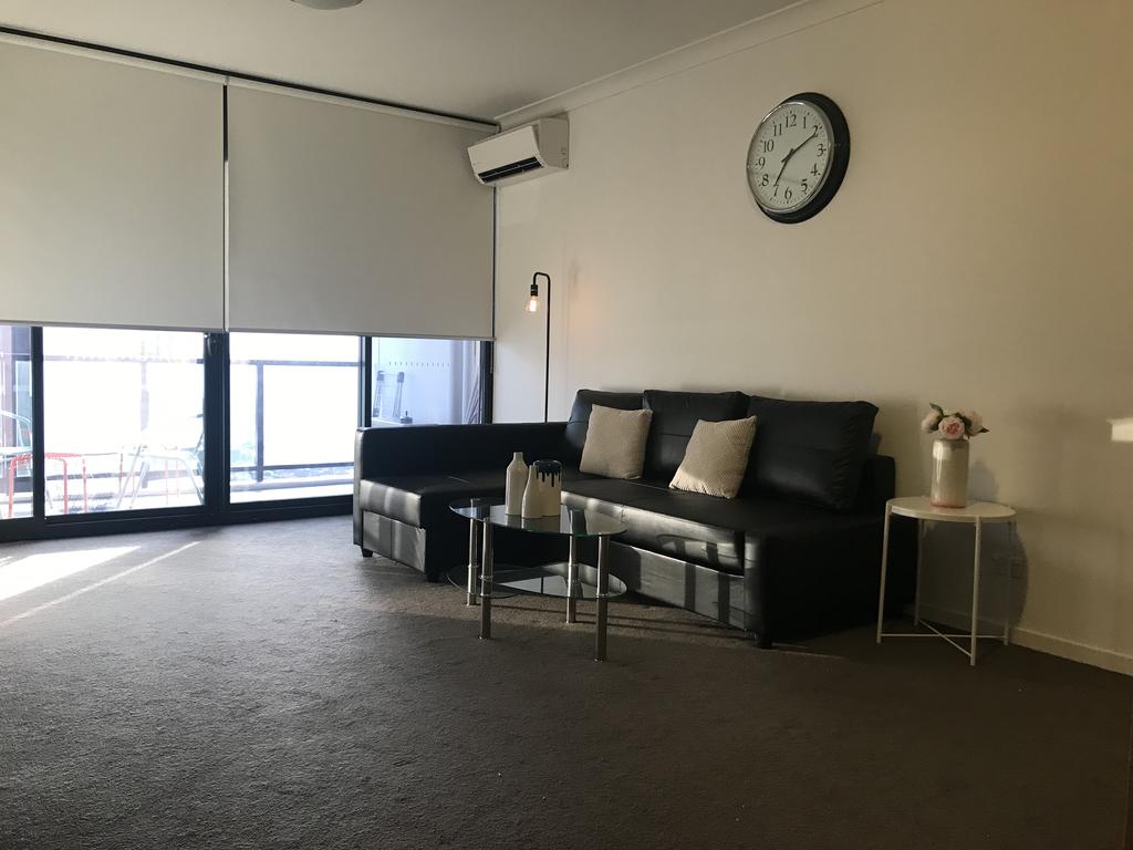 New Luxurious Skyview 2Bedroom Apartment Liverpool - thumb 3