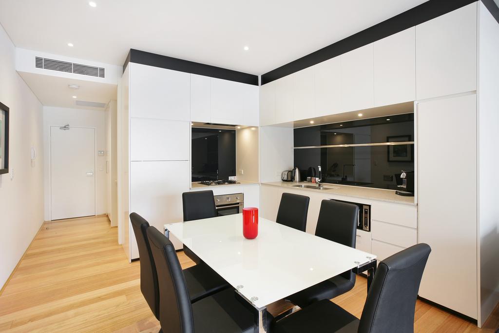 New York On Riley - Split-Level Executive 2BR Darlinghurst Apartment With A New York Feel - thumb 2