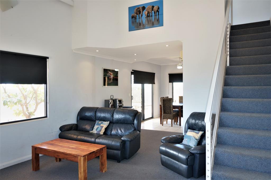 Ningaloo Breeze Villa 6 - 3 Bedroom Fully Self-Contained Holiday Accommodation - Accommodation BNB 1