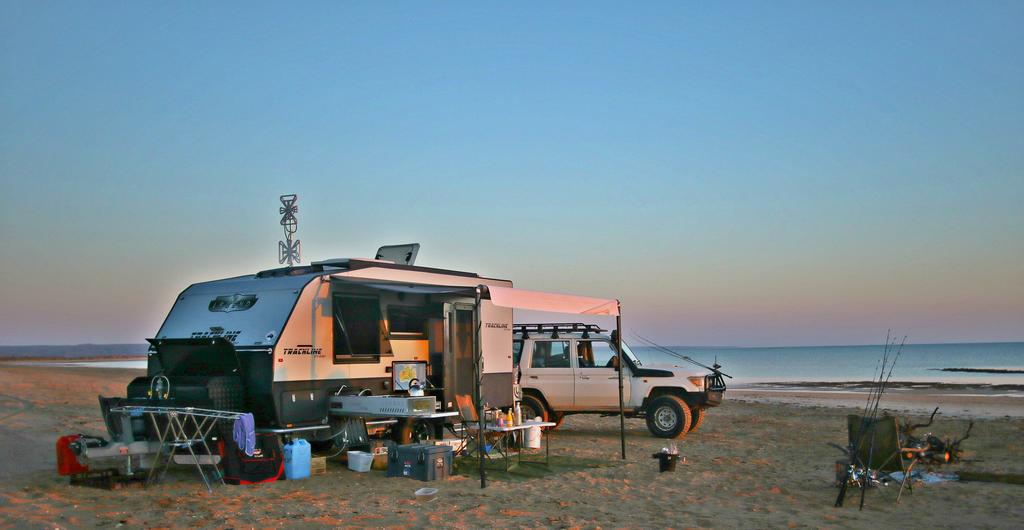 Ningaloo Glamping caravan rental along the Ningaloo Coast - Accommodation Perth