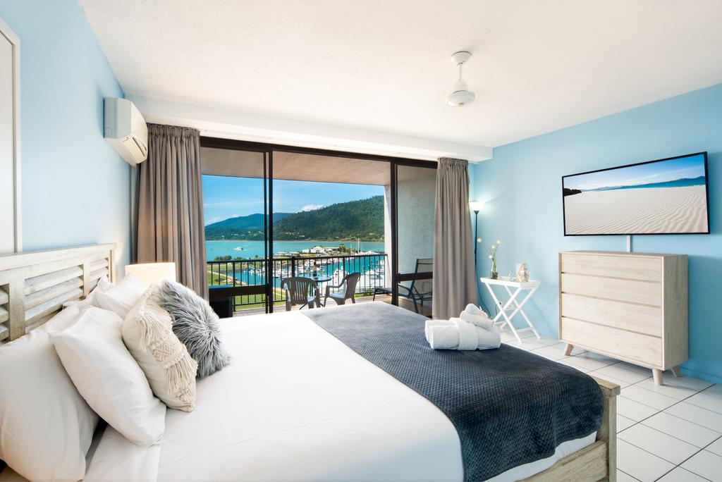 Ocean View Studio 49A - Accommodation Airlie Beach 3