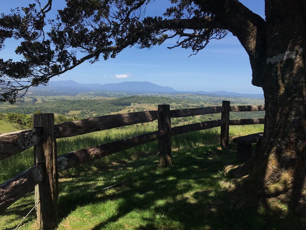 On The Wallaby Lodge - thumb 2