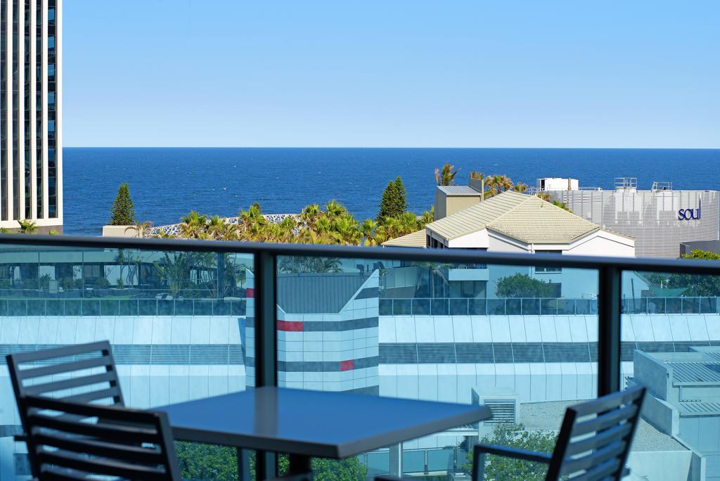 Orchid Residenses - Surfers Gold Coast 2