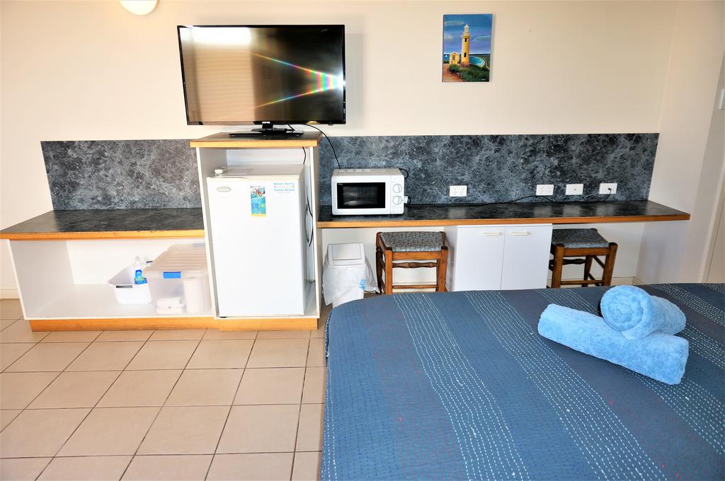 Osprey Holiday Village Unit 201-1 Bedroom - Wonderful 1 Bedroom Studio Apartment With A Pool In The Complex - thumb 3