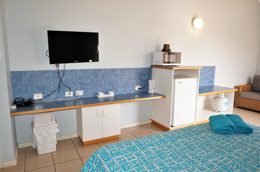 Osprey Holiday Village Unit 222-1 Bedroom - Great 1 Bedroom Studio Apartment With A Pool In The Complex - thumb 3